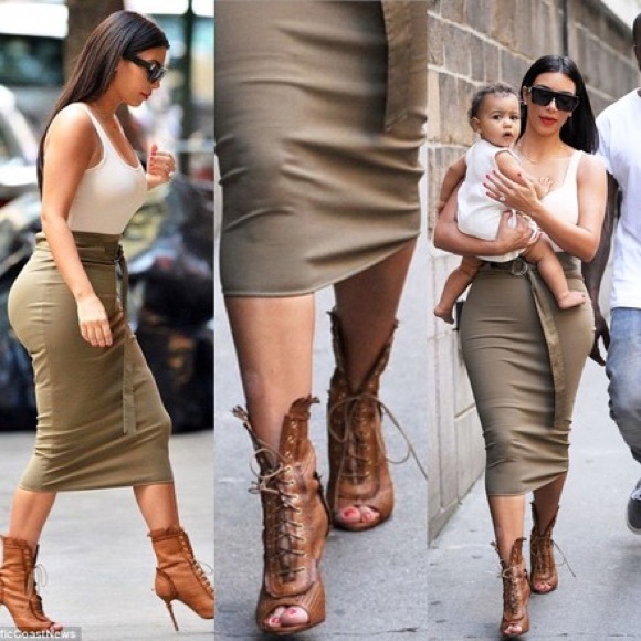 Sergio Rossi Lara Croft Peeptoe Bootie - Picture 2 of 10